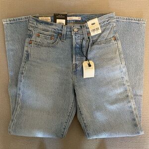 Levi's Women’s Classic Wedgie Jeans, Size 24, NWT